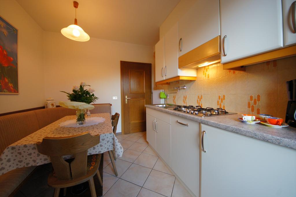 Ferienwohnung Ciasa Complojer Wengen Exterior foto