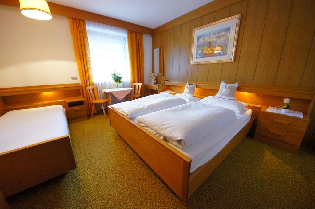 Ferienwohnung Ciasa Complojer Wengen Exterior foto